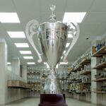 Trofeo mas grande y prestigioso de la tienda Trofeos Medina